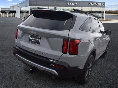 Used 2022 Kia Sorento SX Prestige w/ Rust Color Package image 3