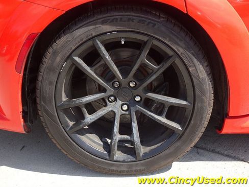 Used 2017 Dodge Charger R/T RWD image 34