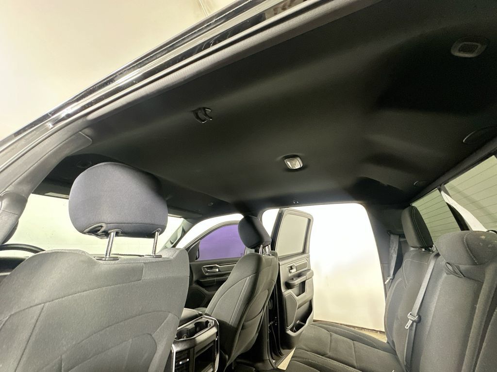 Used 2021 RAM 1500 Big Horn RWD image 15