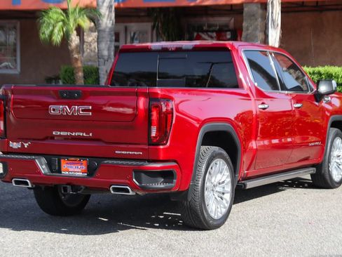 Used 2022 GMC Sierra 1500 Denali w/ Denali Reserve Package AWD/4WD image 10