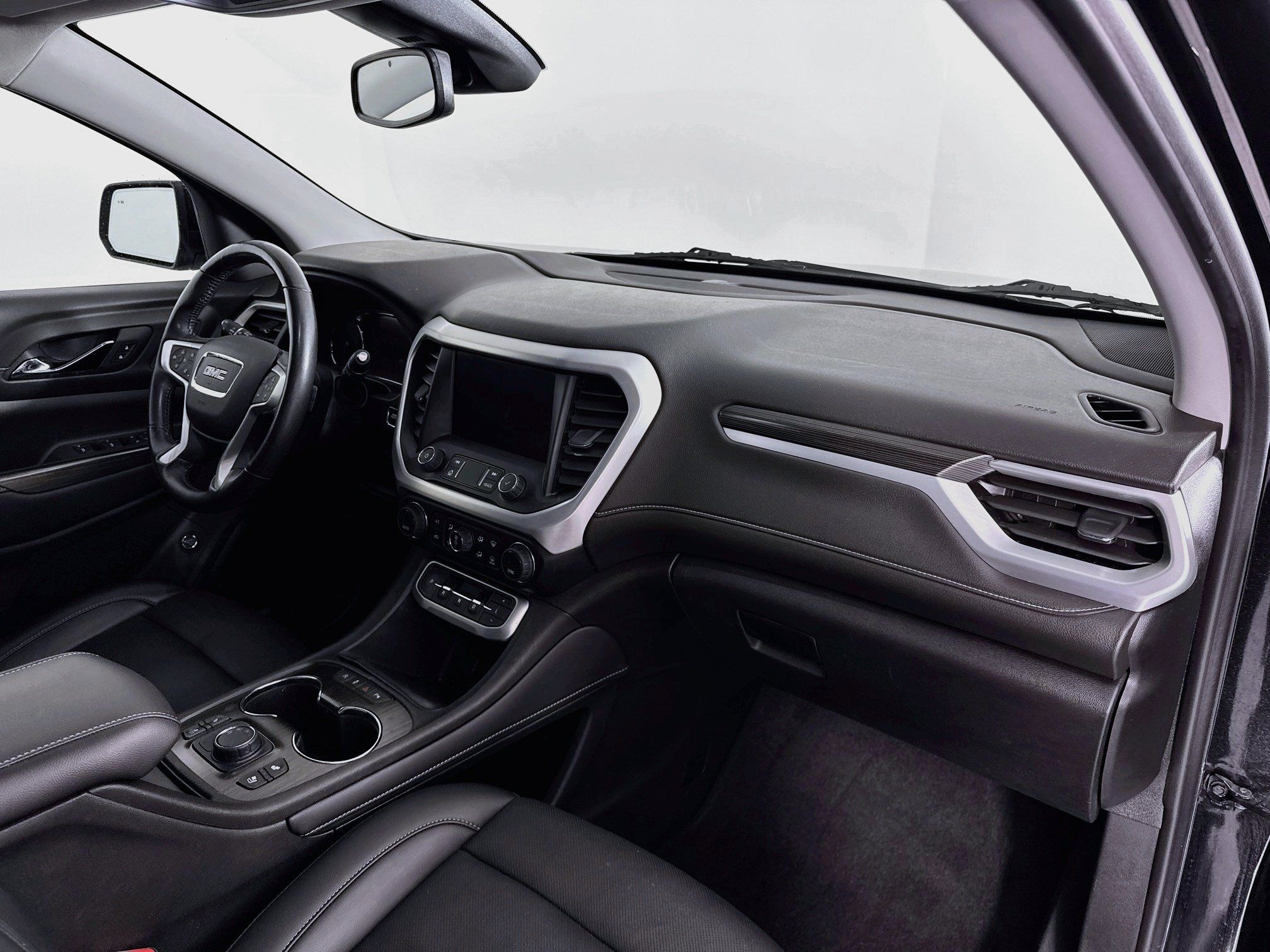 Used 2021 GMC Acadia SLT w/ Technology Package FWD image 30