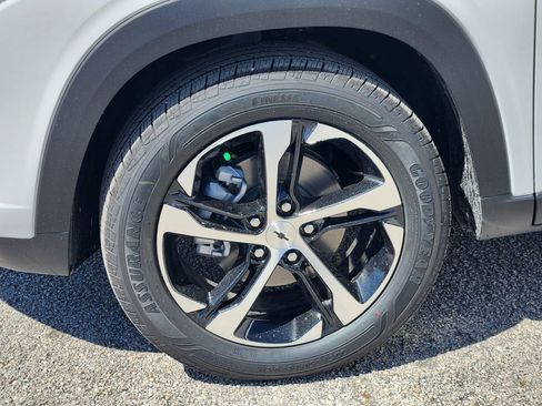 New 2026 Chevrolet Trax RS w/ Driver Confidence Package image 8