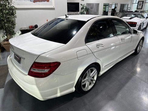 Used 2014 Mercedes-Benz C 250 Sedan image 2