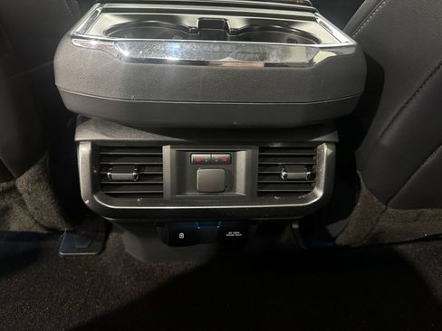 Used 2021 Ford F150 Lariat w/ Equipment Group 502A High AWD/4WD image 37