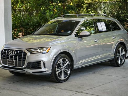 Used 2020 Audi Q7 3.0T Premium Plus w/ Premium Plus Package image 3