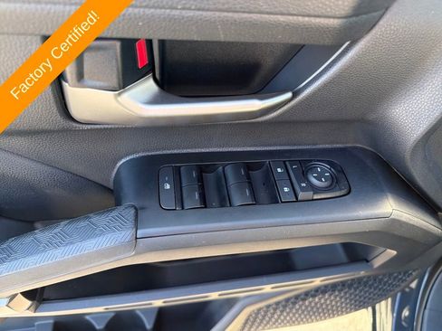 Used 2025 Toyota Tacoma TRD Sport image 10