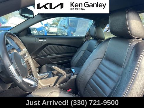 Used 2012 Ford Mustang GT Premium w/ Electronics Pkg image 11
