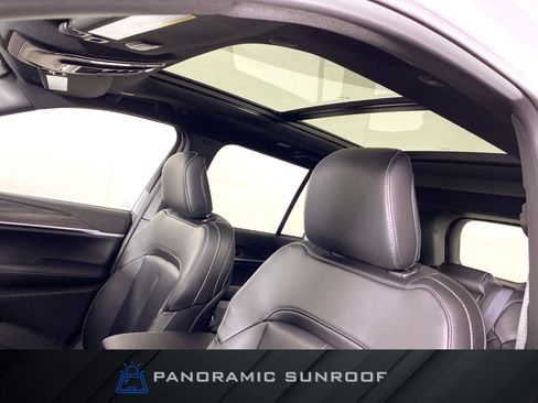 New 2026 Jeep Grand Cherokee Limited image 2