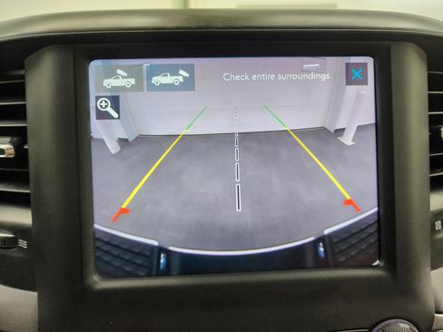 Used 2021 RAM 3500 Big Horn w/ Max Tow Package AWD/4WD image 15