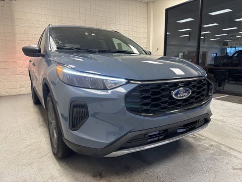 New 2026 Ford Escape ST-Line w/ Tech Pack #1 image 8