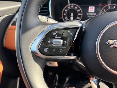 New 2025 Jaguar F-PACE R-Dynamic S AWD/4WD image 22
