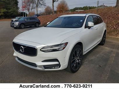 Used 2018 Volvo V90 T6 Cross Country w/ Convenience Package