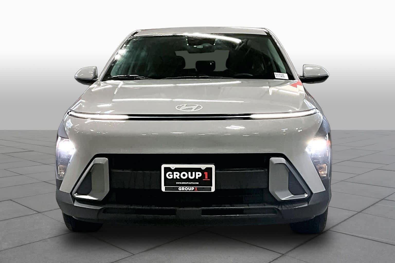 Used 2024 Hyundai Kona SE FWD image 4