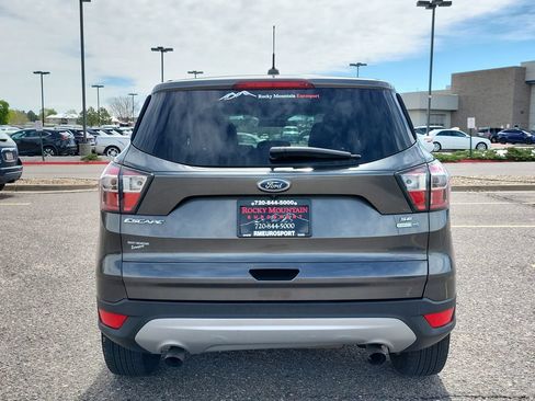 Used 2017 Ford Escape SE AWD/4WD image 4