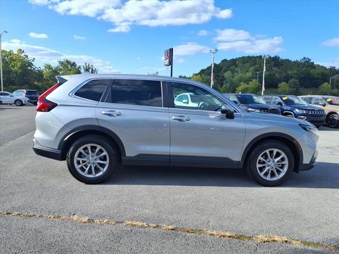 Used 2024 Honda CR-V EX image 15