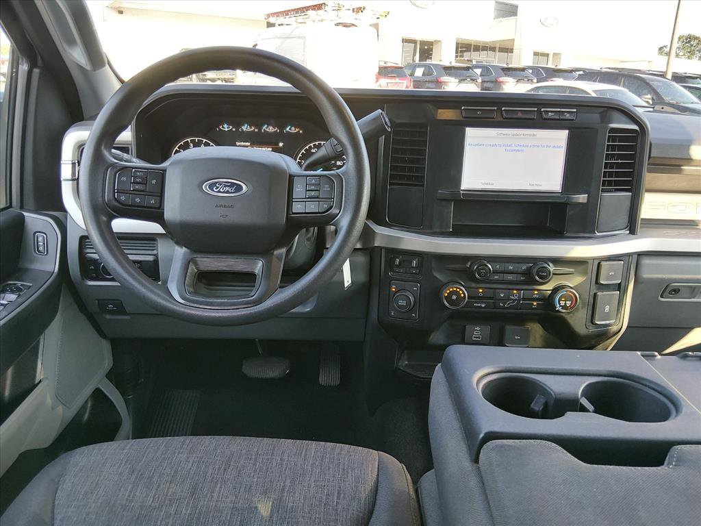Certified 2023 Ford F250 XL w/ STX Appearance Package AWD/4WD image 11