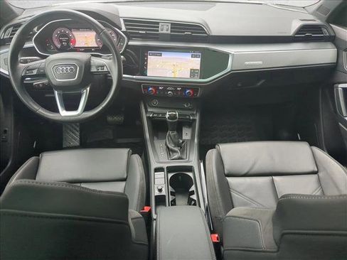 Used 2021 Audi Q3 2.0T Premium Plus image 22