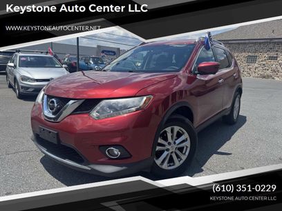 Used 2016 Nissan Rogue SV w/ SV Premium Package