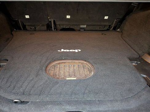 Used 2017 Jeep Wrangler Unlimited Sahara w/ Connectivity Group image 6