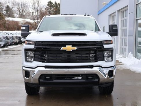 New 2026 Chevrolet Silverado 3500 W/T image 6