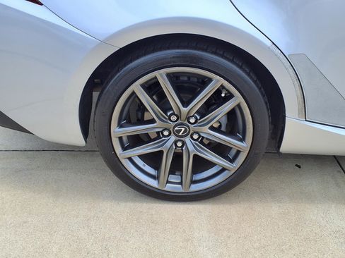 Used 2014 Lexus IS 250 w/ F-Sport Package RWD image 27
