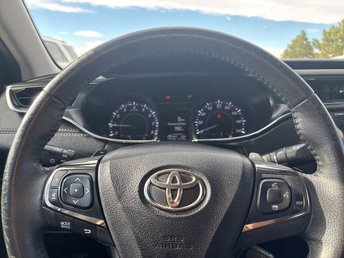 Used 2016 Toyota Avalon XLE image 16