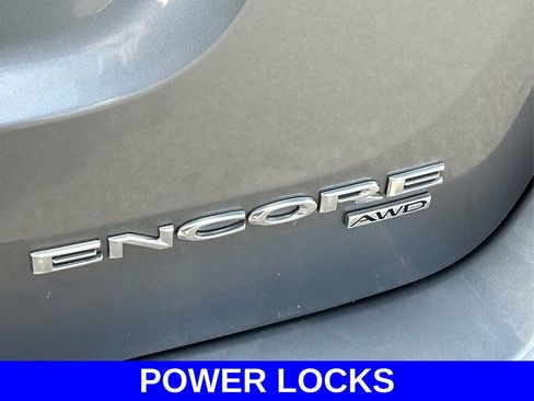 Used 2019 Buick Encore Essence image 12