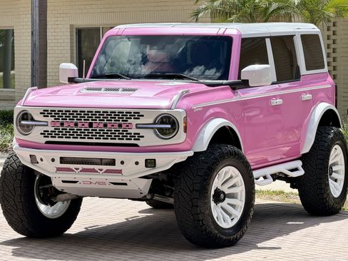 Used 2025 Ford Bronco Outer Banks AWD/4WD image 5