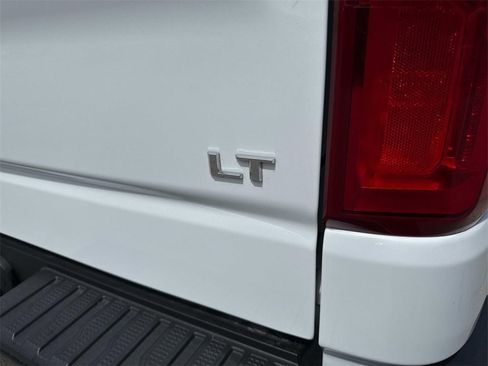Used 2023 Chevrolet Silverado 1500 LT Trail Boss w/ Protection Package image 5