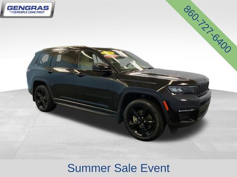 Used 2025 Jeep Grand Cherokee L Limited w/ Luxury Tech Group II AWD/4WD image 9