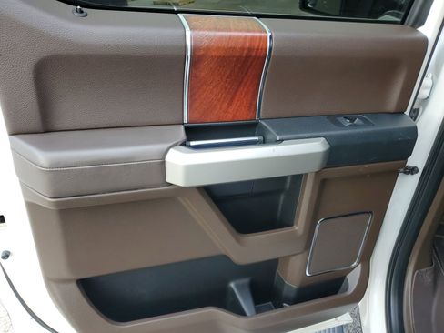 Used 2016 Ford F150 King Ranch w/ Equipment Group 601A Luxury image 9