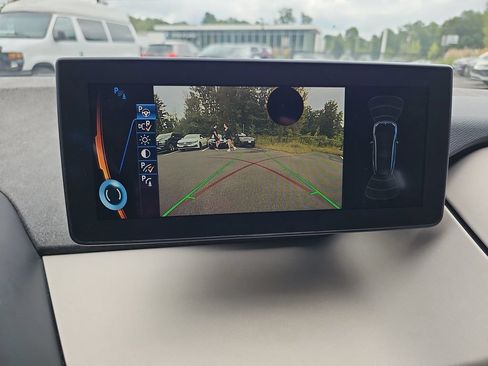 Used 2016 BMW i3 w/ Range Extender RWD image 16
