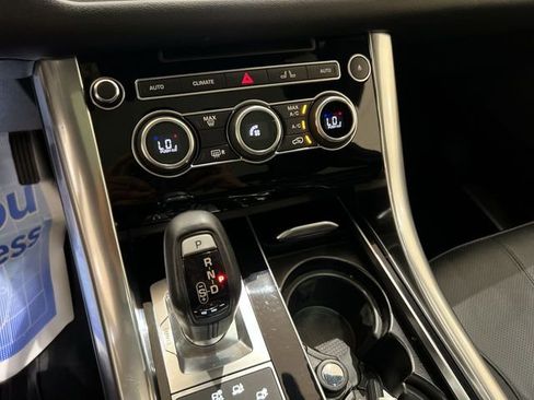 Used 2016 Land Rover Range Rover Sport HSE AWD/4WD image 17