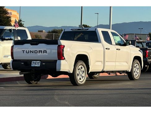 New 2026 Toyota Tundra SR image 4