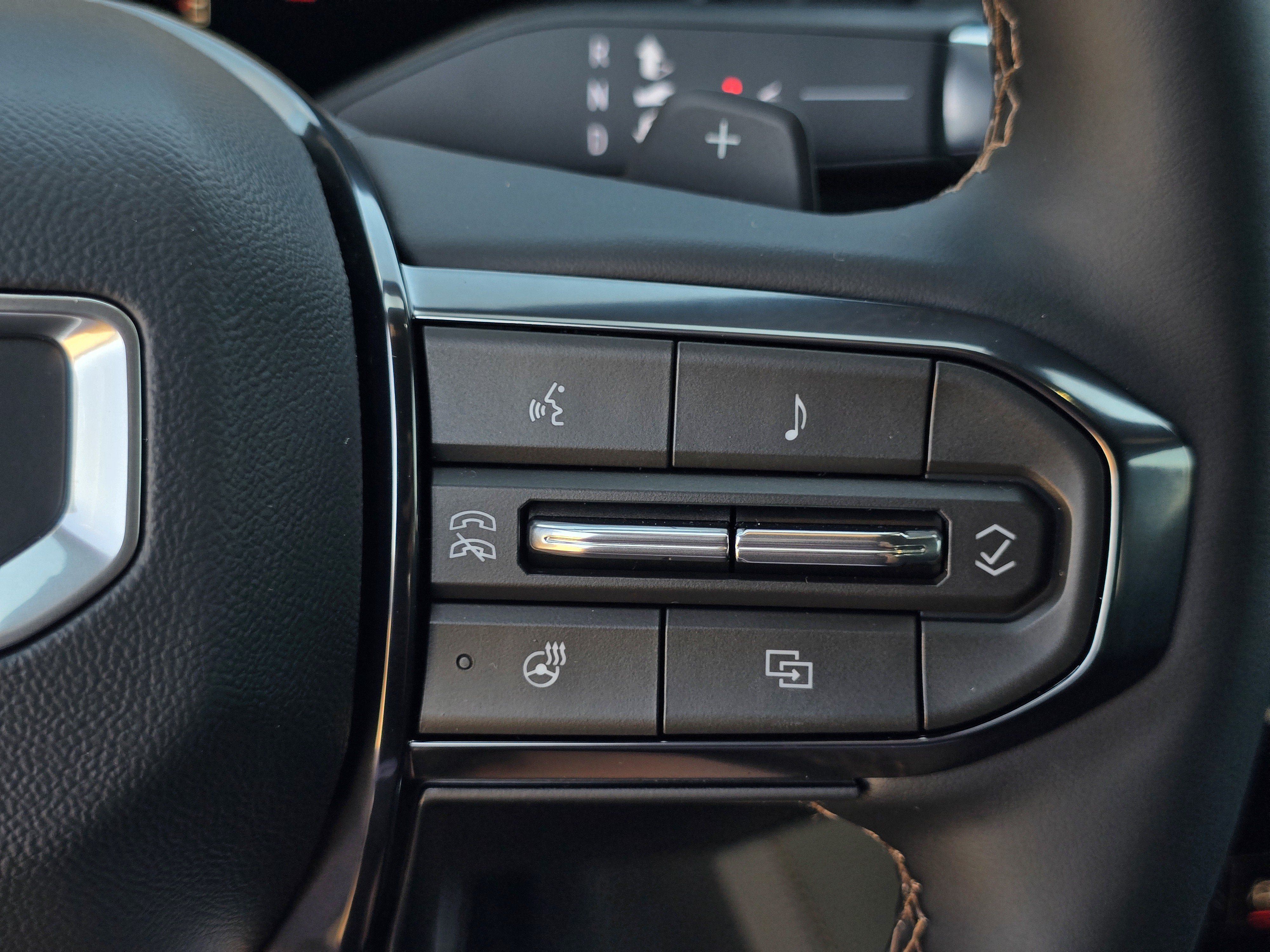 New 2027 GMC Terrain AT4 w/ Technology Package II AWD/4WD image 23
