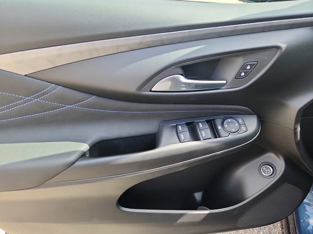 New 2026 Buick Envista Sport Touring w/ Convenience I Package FWD image 8