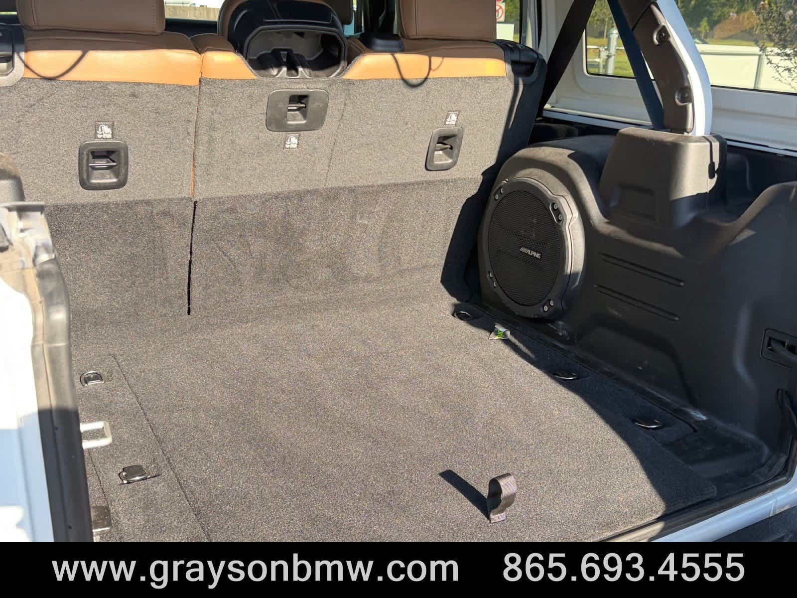 Used 2021 Jeep Wrangler Unlimited Sahara AWD/4WD image 17