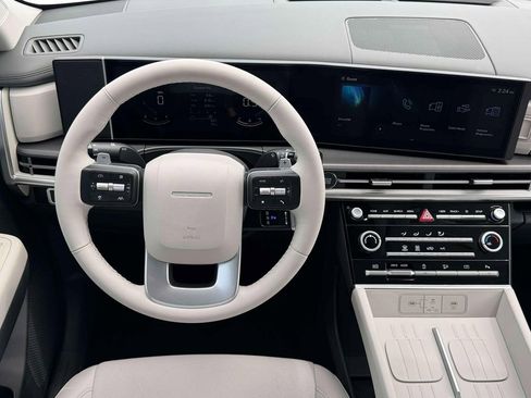 New 2026 Hyundai Santa Fe SE image 18