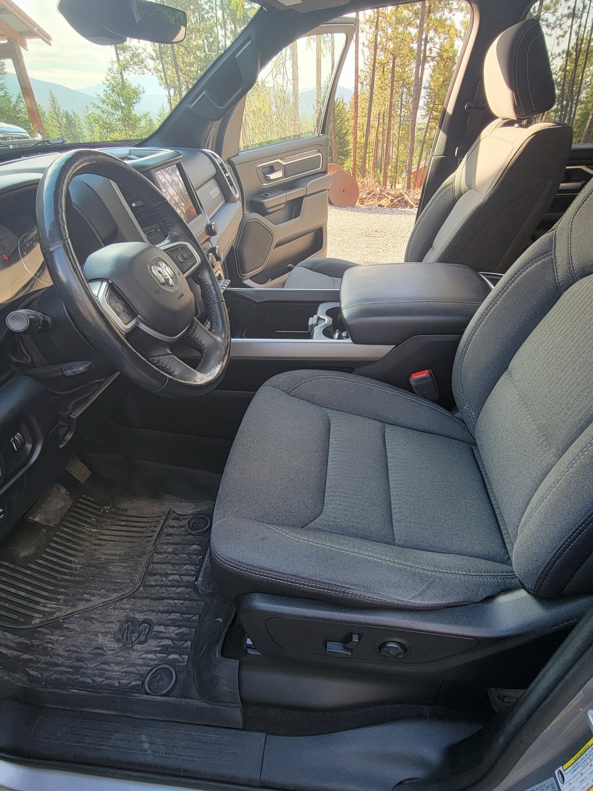 Used 2020 RAM 1500 Big Horn AWD/4WD image 8