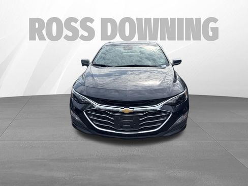 Used 2023 Chevrolet Malibu LT FWD image 2