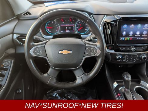 Used 2020 Chevrolet Traverse LT w/ LT Premium Package image 19