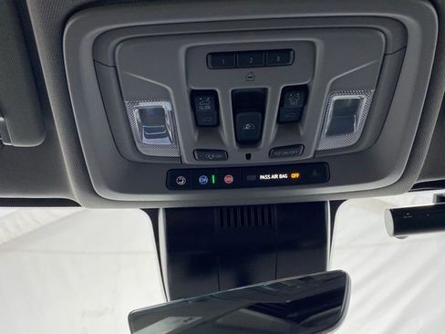 Used 2024 GMC Sierra 1500 Denali image 34