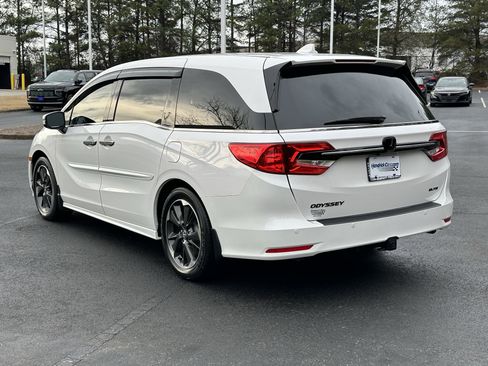 Certified 2024 Honda Odyssey Elite image 8