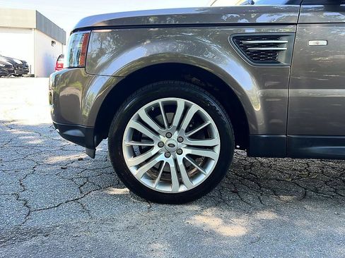 Used 2011 Land Rover Range Rover Sport HSE LUX AWD/4WD image 23