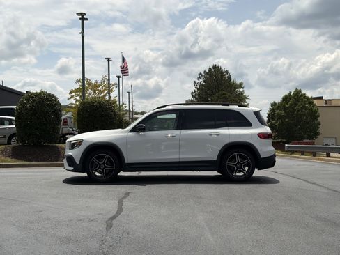 Used 2020 Mercedes-Benz GLB 250 4MATIC image 14