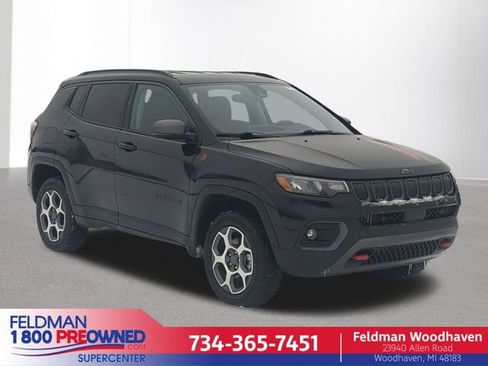 Certified 2022 Jeep Compass Trailhawk w/ Trailhawk Convenience Group image 1