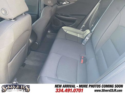 Used 2022 Chevrolet Malibu LS FWD image 14