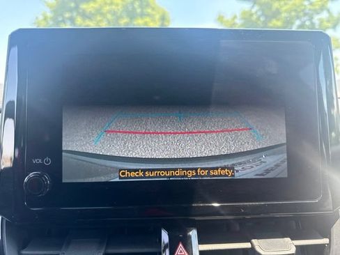 Used 2023 Toyota Corolla Cross AWD Hybrid image 34