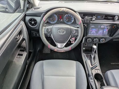 Used 2017 Toyota Corolla L FWD image 11