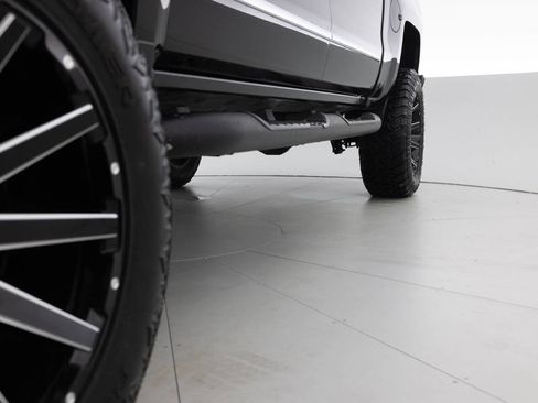 Used 2017 Chevrolet Silverado 1500 LTZ Z71 w/ LTZ Plus Package AWD/4WD image 22